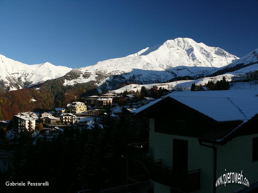 Zambla Arera innevate.jpg